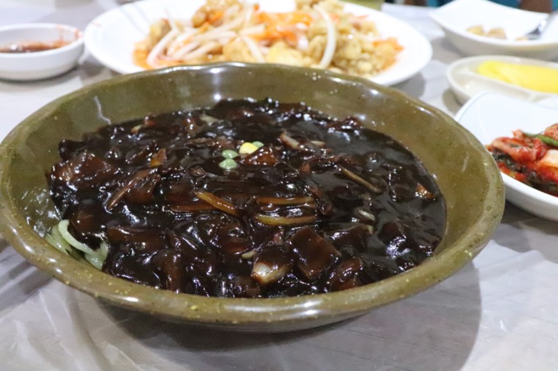 효동각