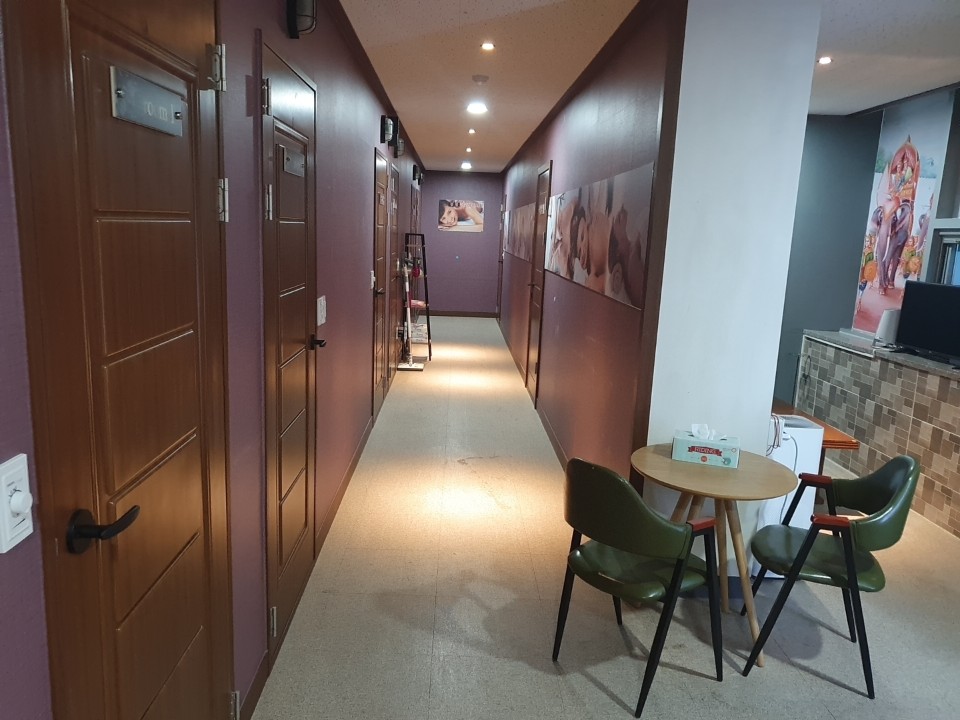 강변마사지 photo 4