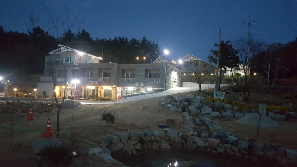 휴펜션