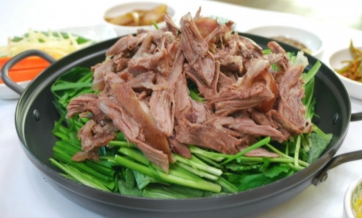 전라도집보신탕