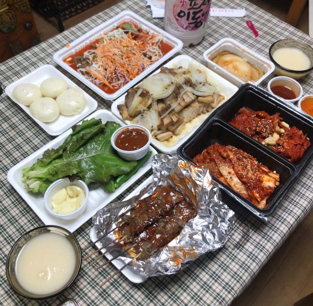 본가장충동왕족발보쌈