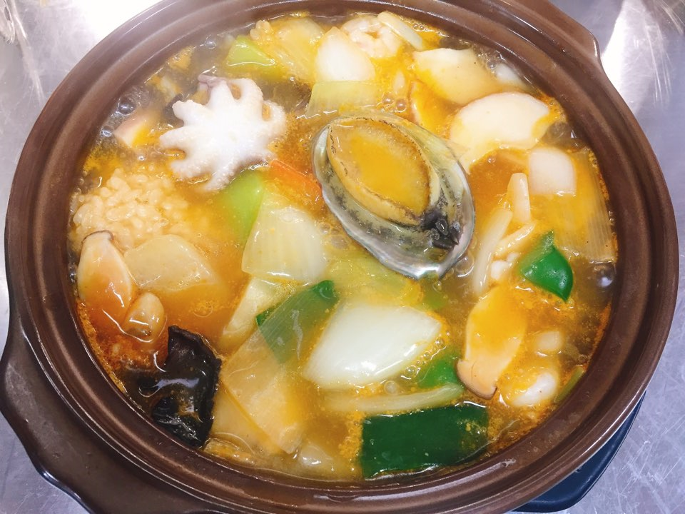 전복한상