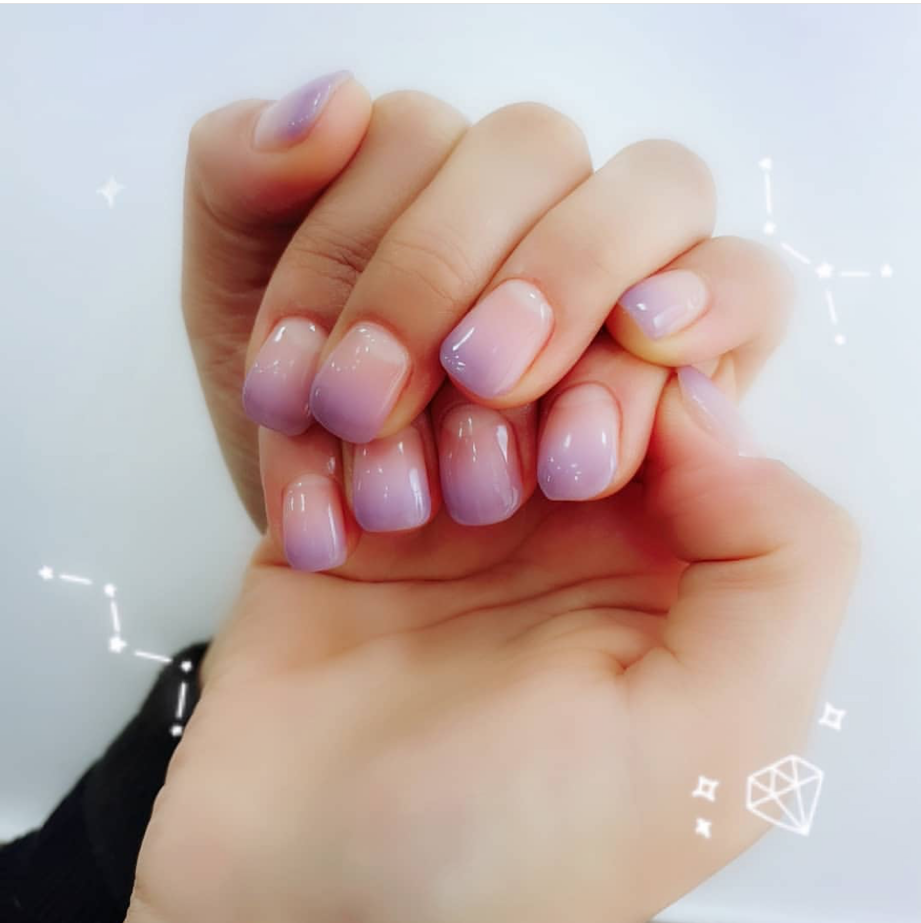 모모네일