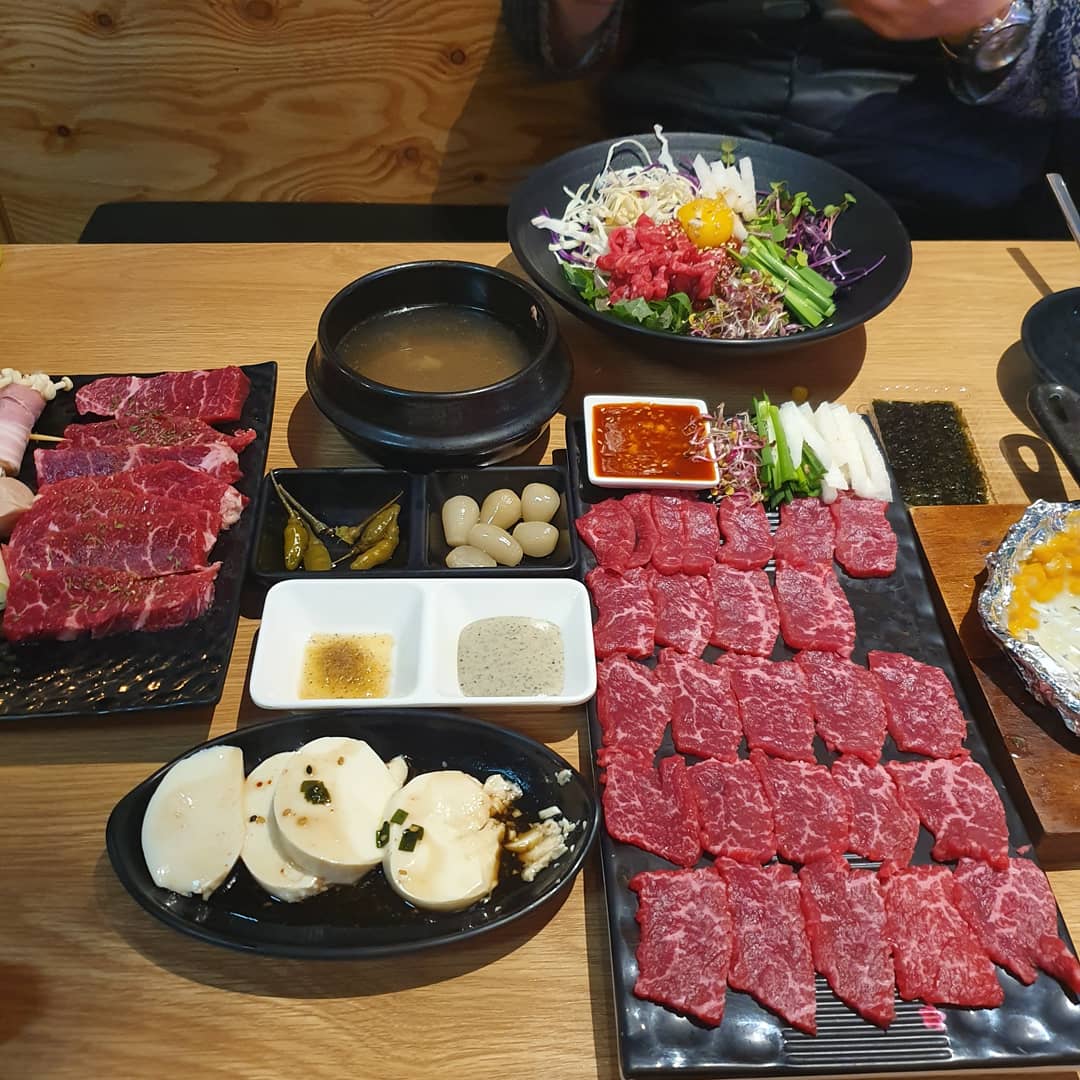 육선생화로구이 본점