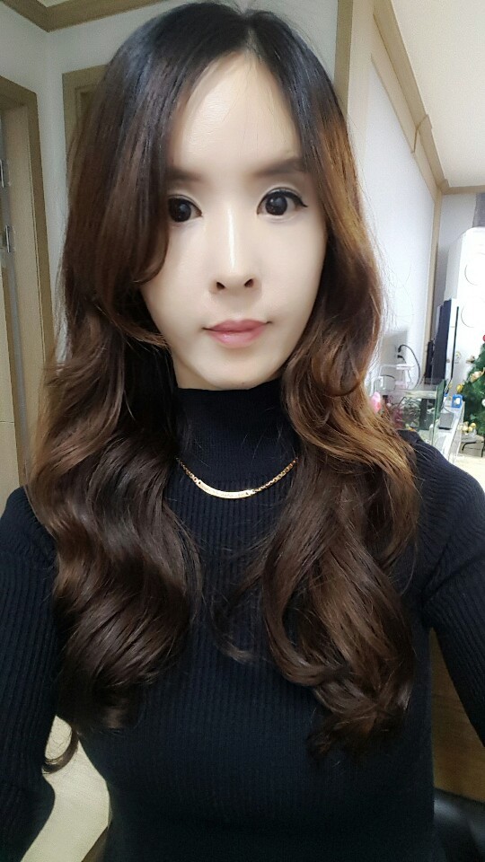 살롱드찰스