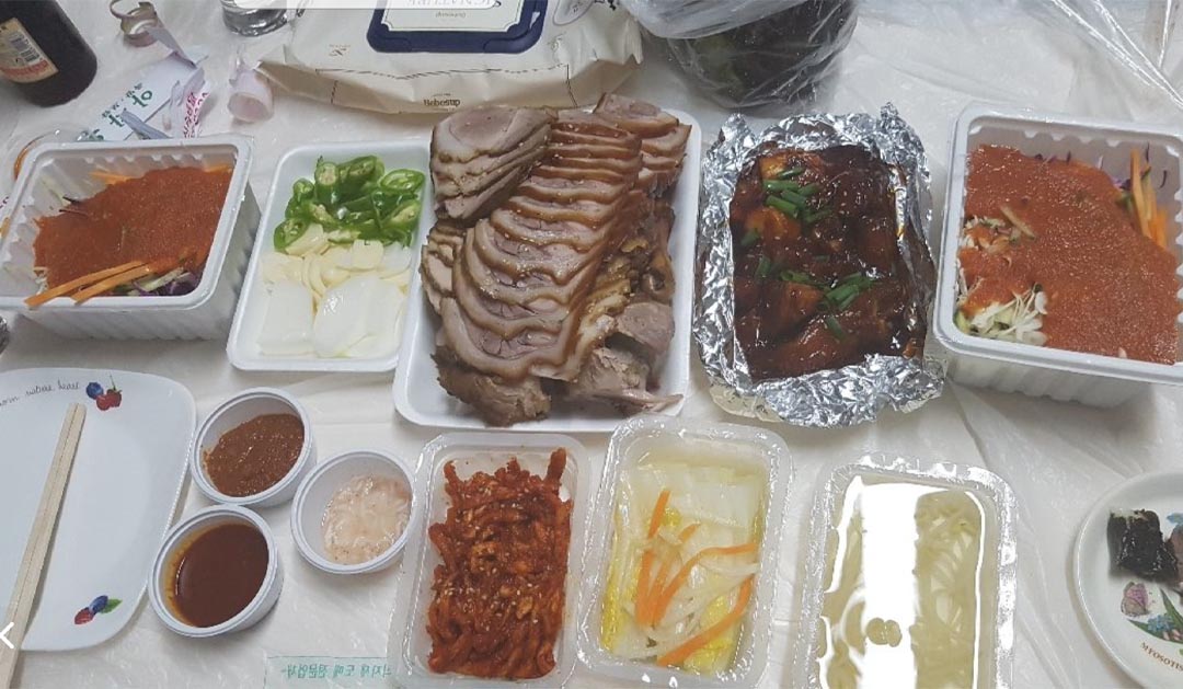 아자왕족발