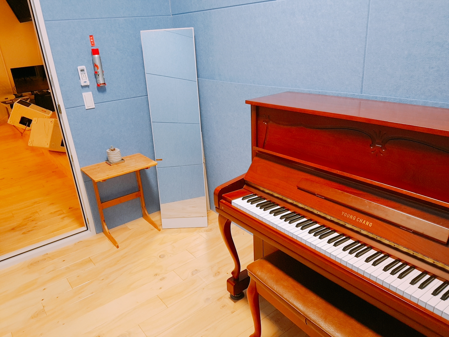 4번째 스튜디오 사진