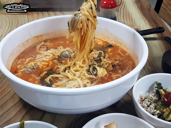송자매바지락칼국수