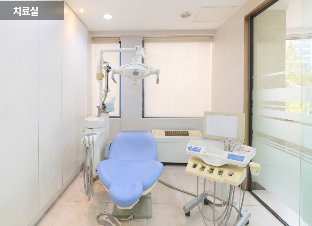 21세기치과의원 대표 이미지