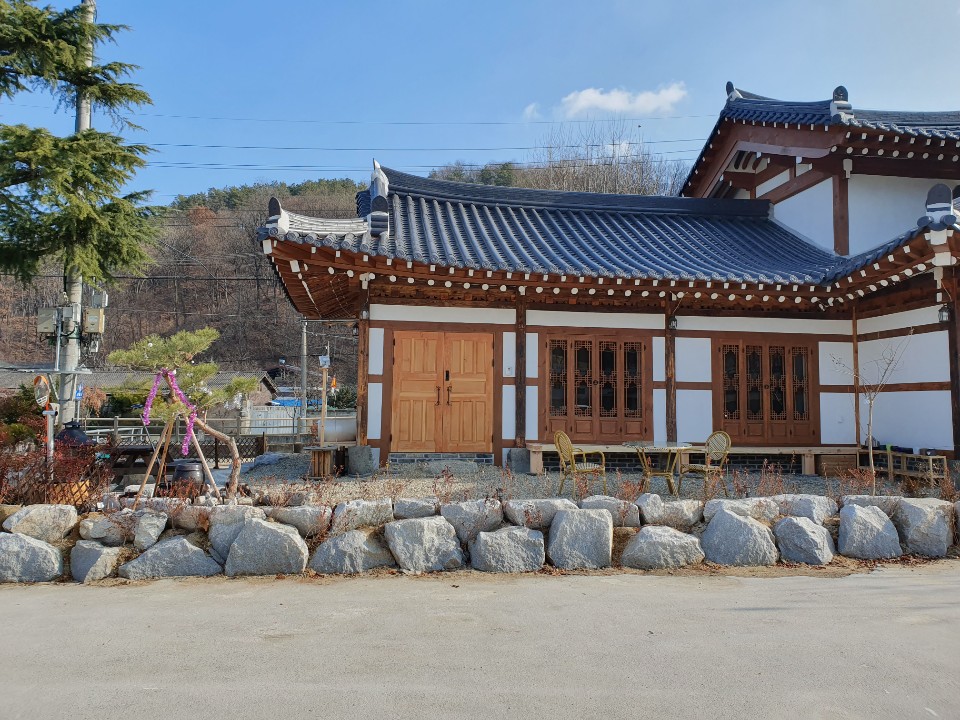 정담한옥 펜션