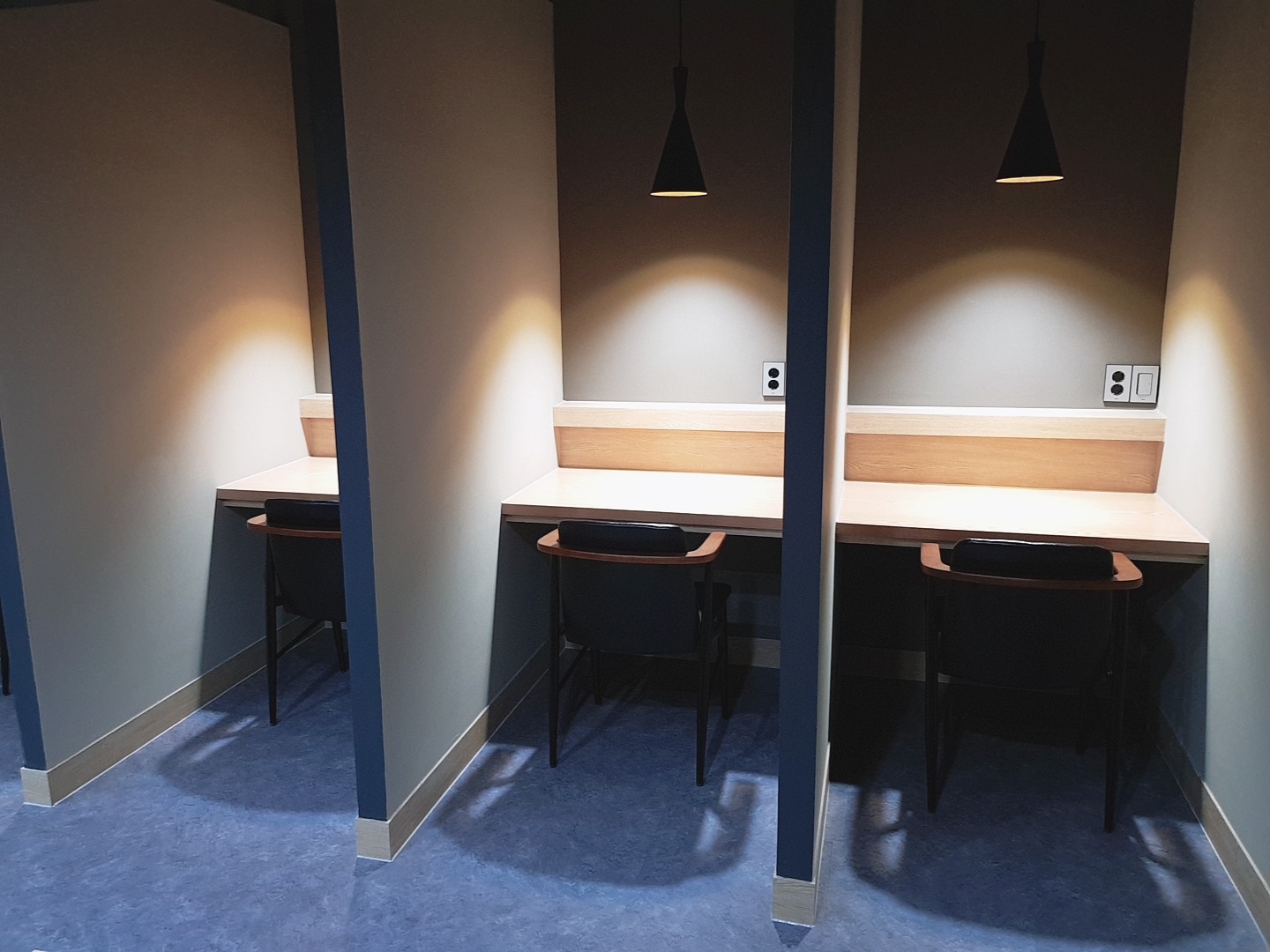 라인스터디카페 24시 대표이미지