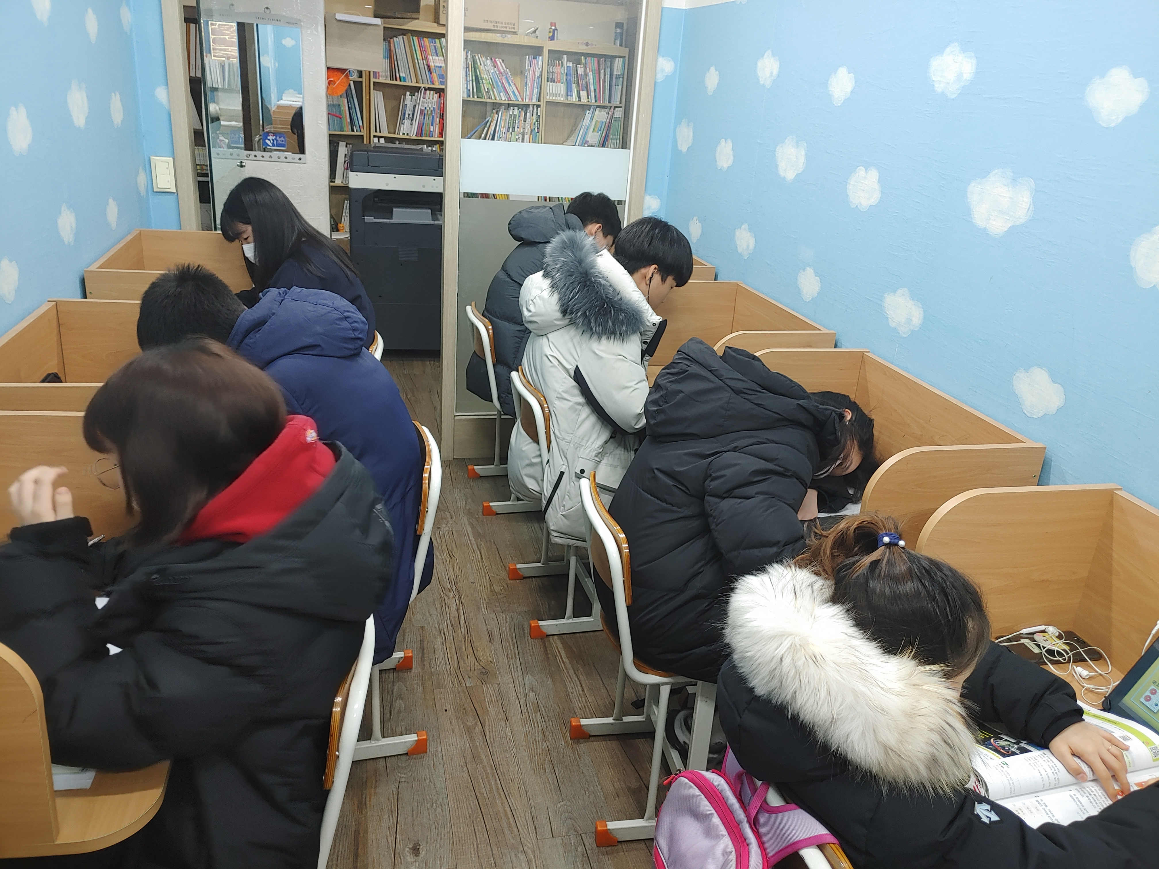 엠베스트SE 내외학원