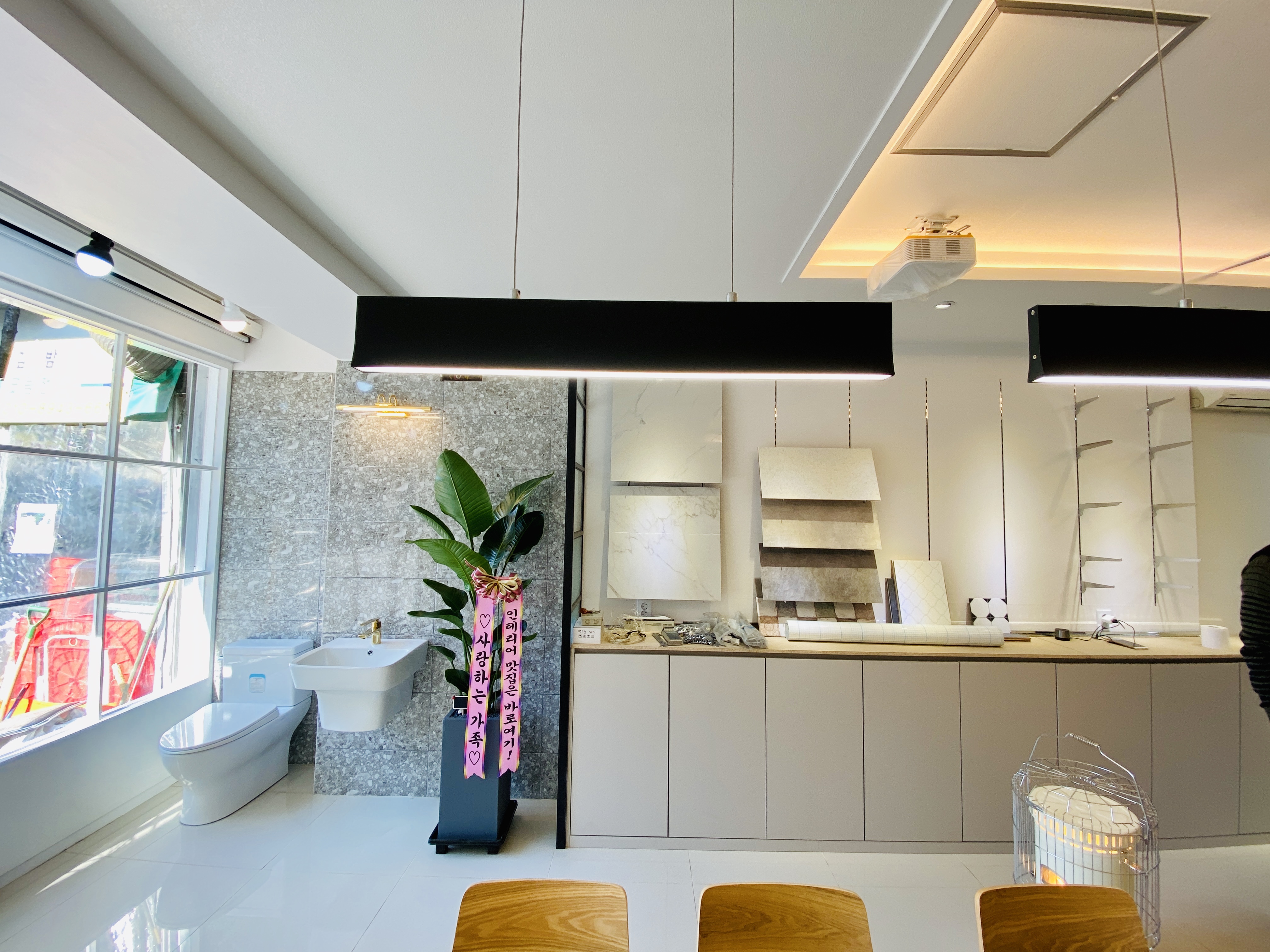 인더하우스 인테리어 대표 이미지