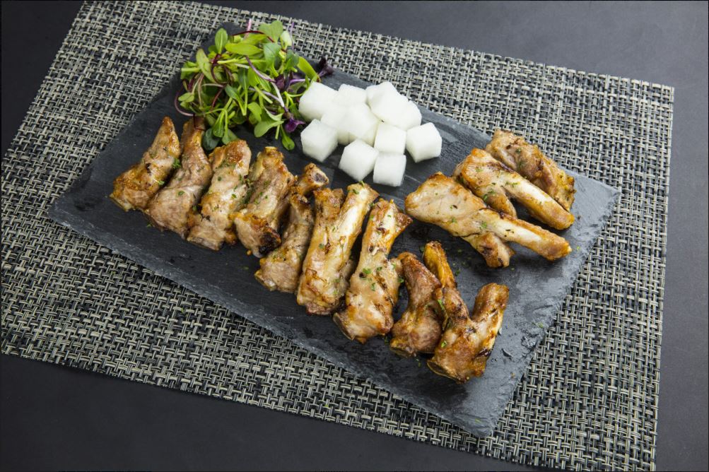 쪽갈비에미치닭 천호점