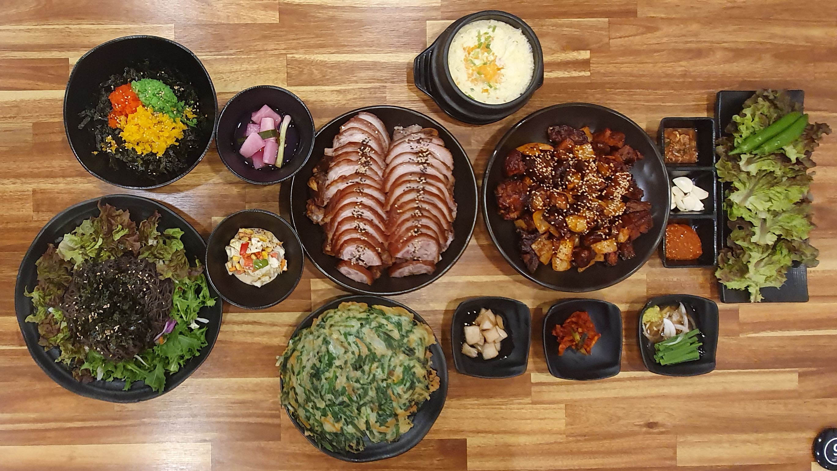 동네바보족발 부산명지점