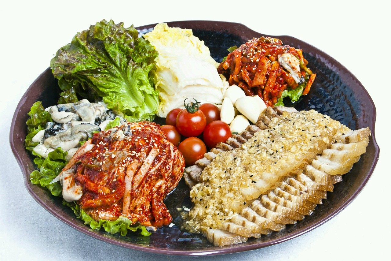 봉현마늘보쌈칡냉면칼국수