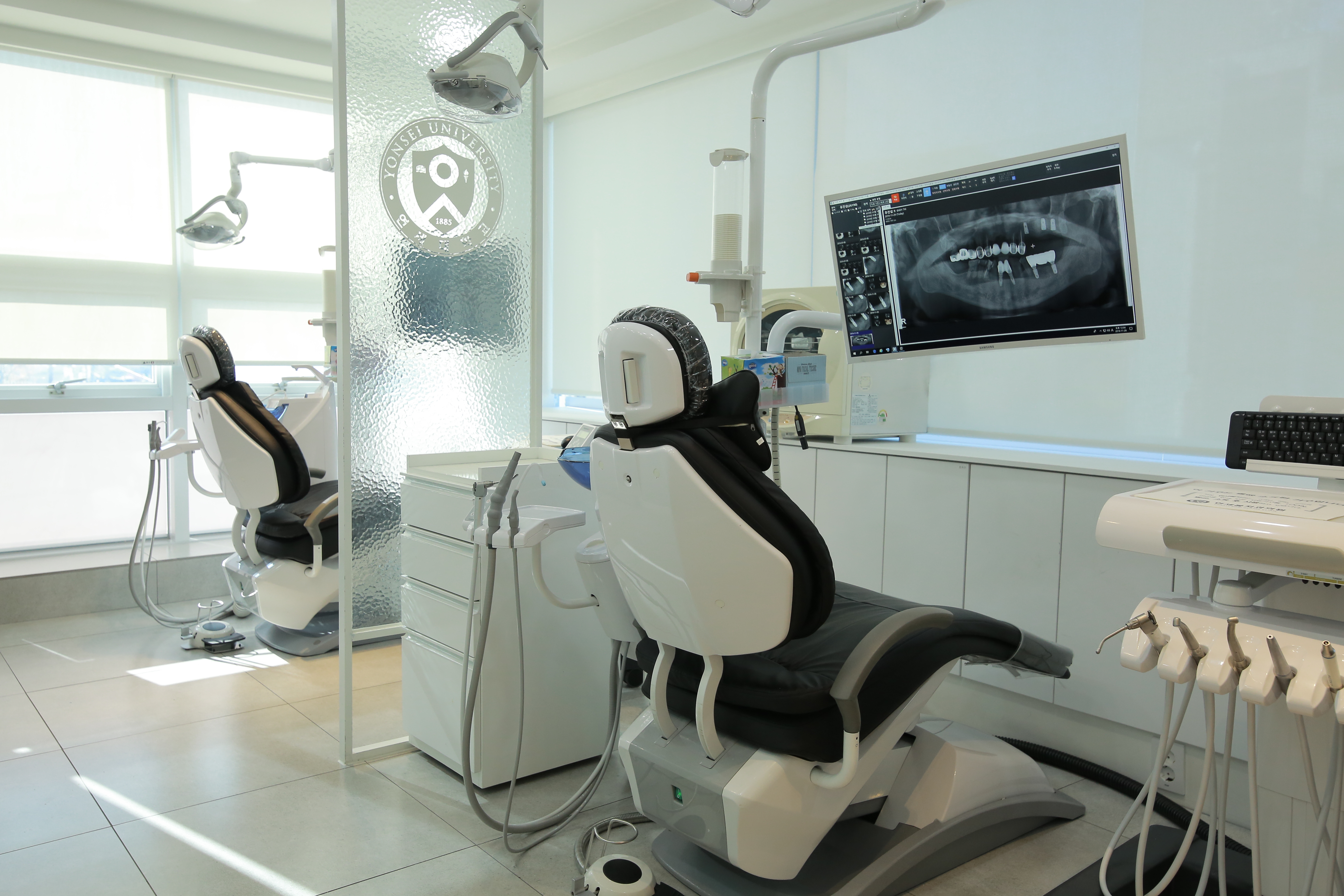 연세봄치과의원 대표 이미지