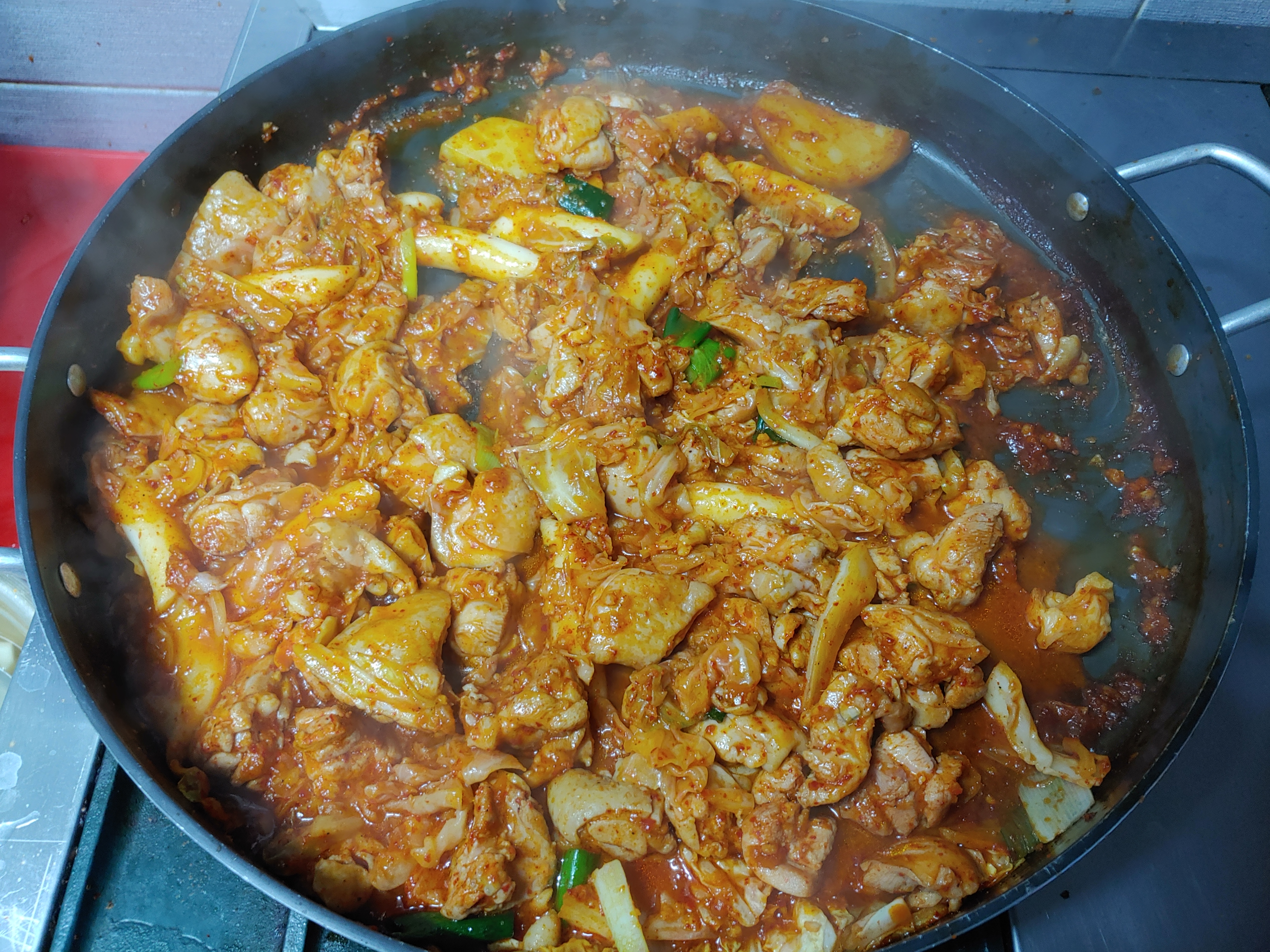 모이새춘천닭갈비