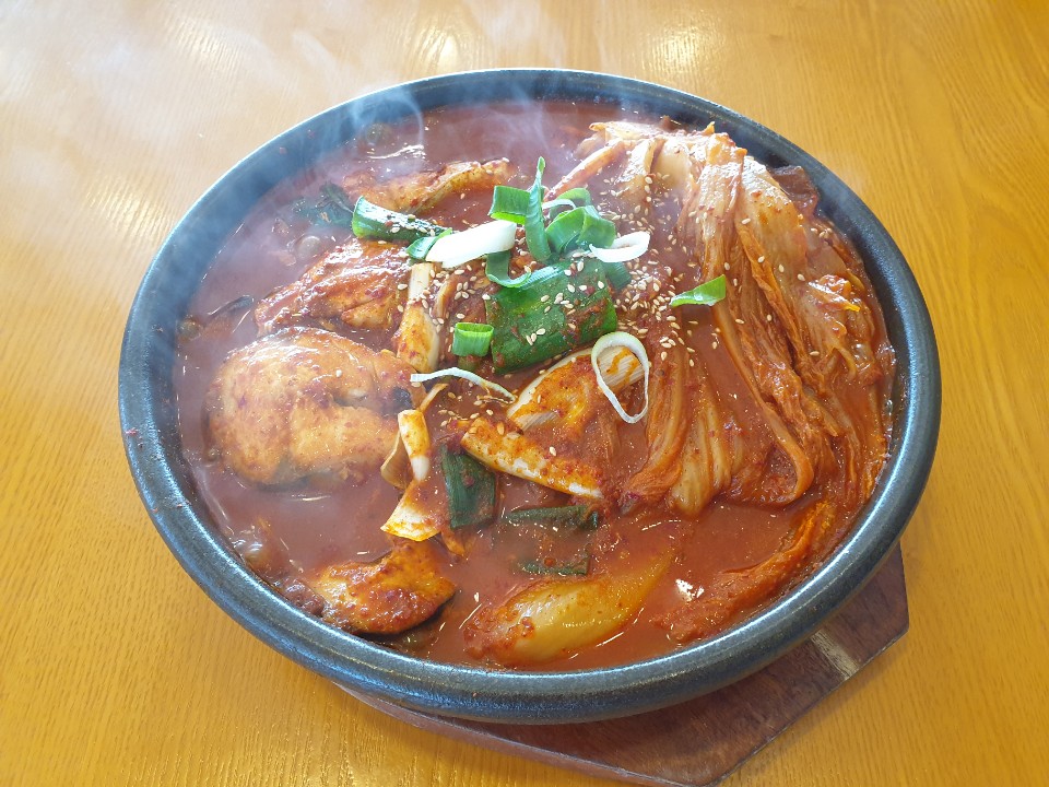 제주 성산 해마루&쌈총사횟집