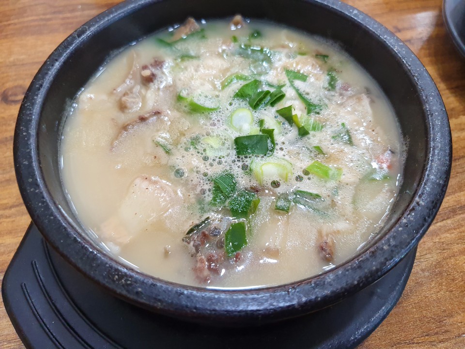 순천전통진순대국곱창전문