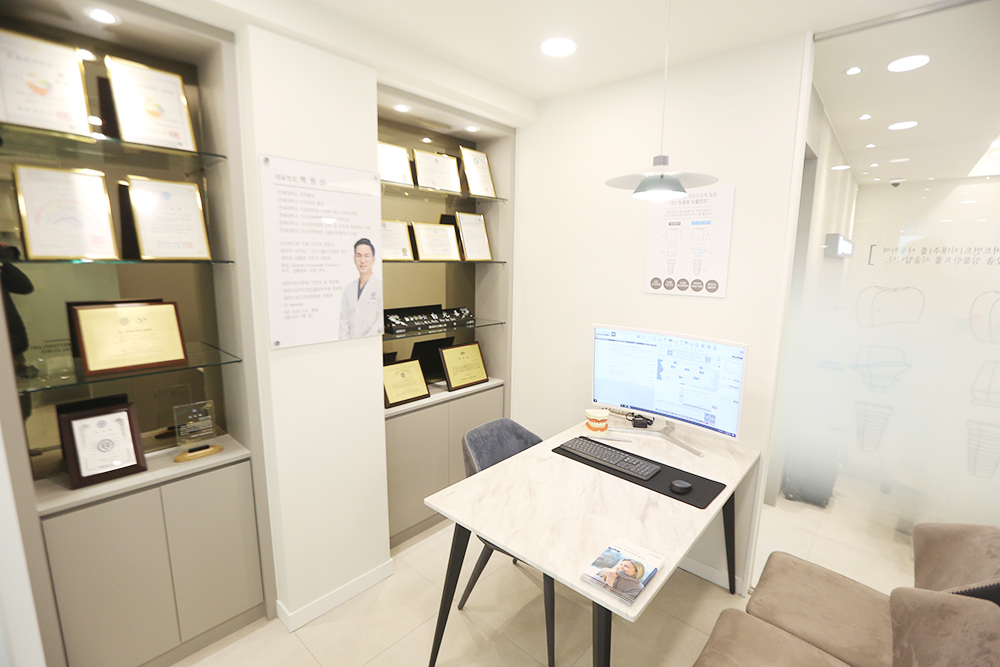 연세더좋은플란트치과의원 대표 이미지