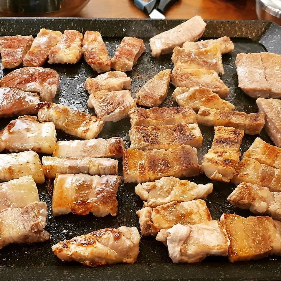 꽃돼지무한리필삼겹살