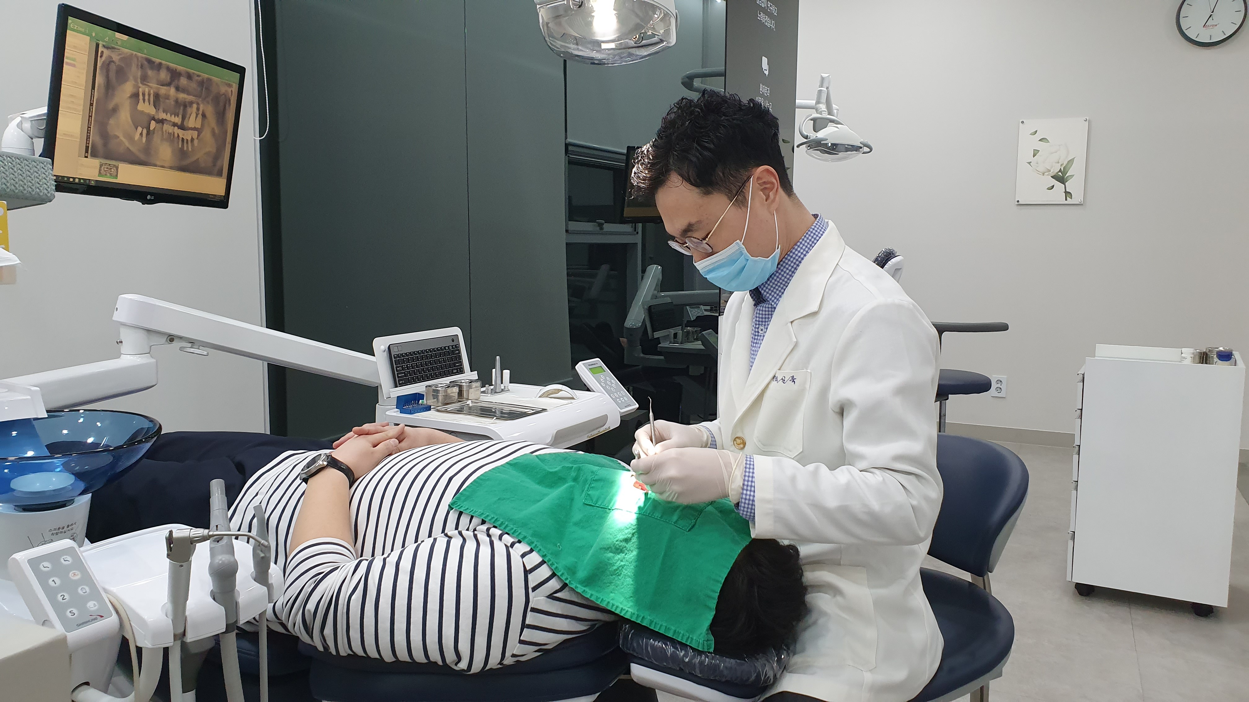 연세남다른플란트치과의원 대표 이미지