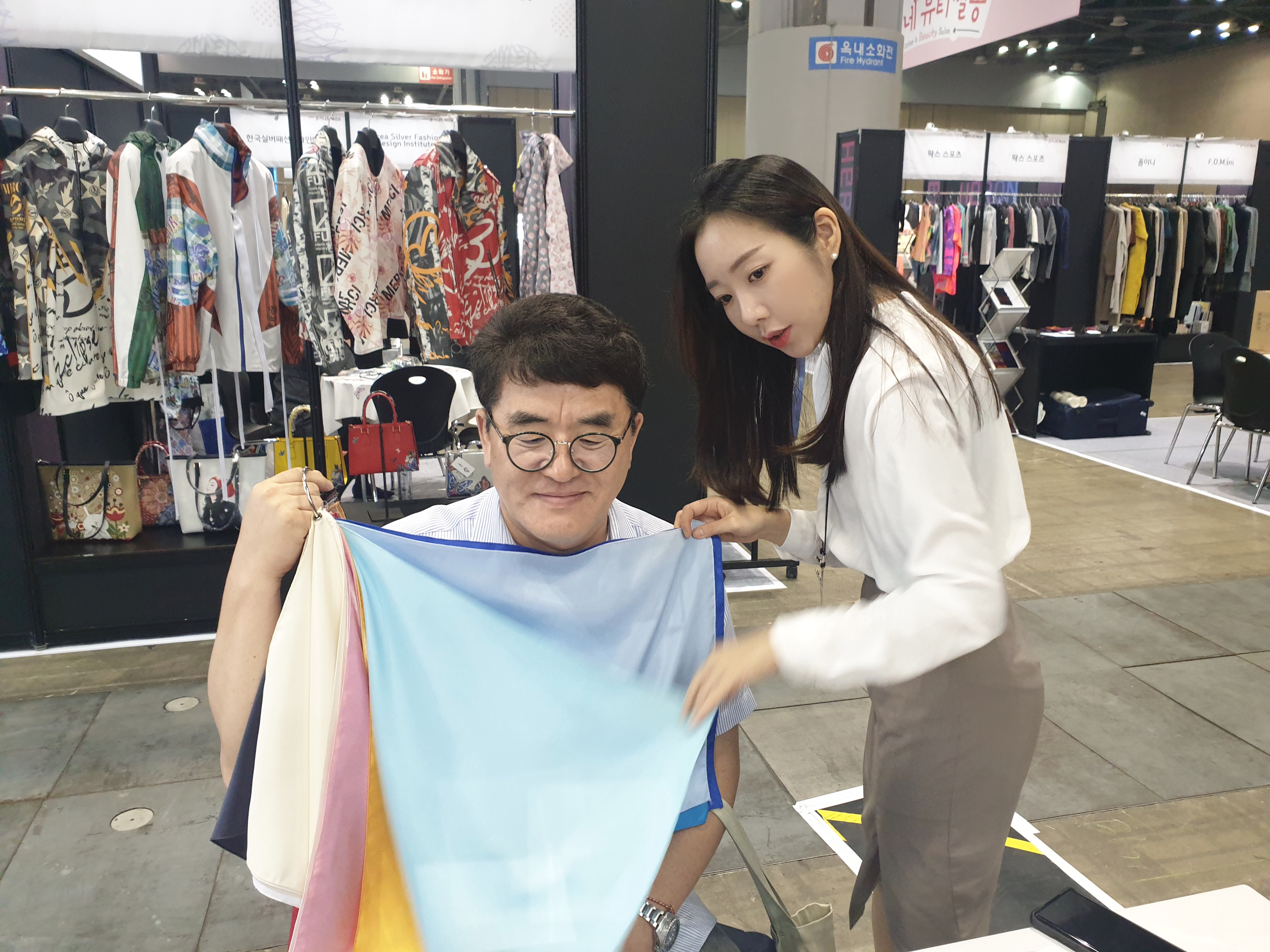 컬러플레이스