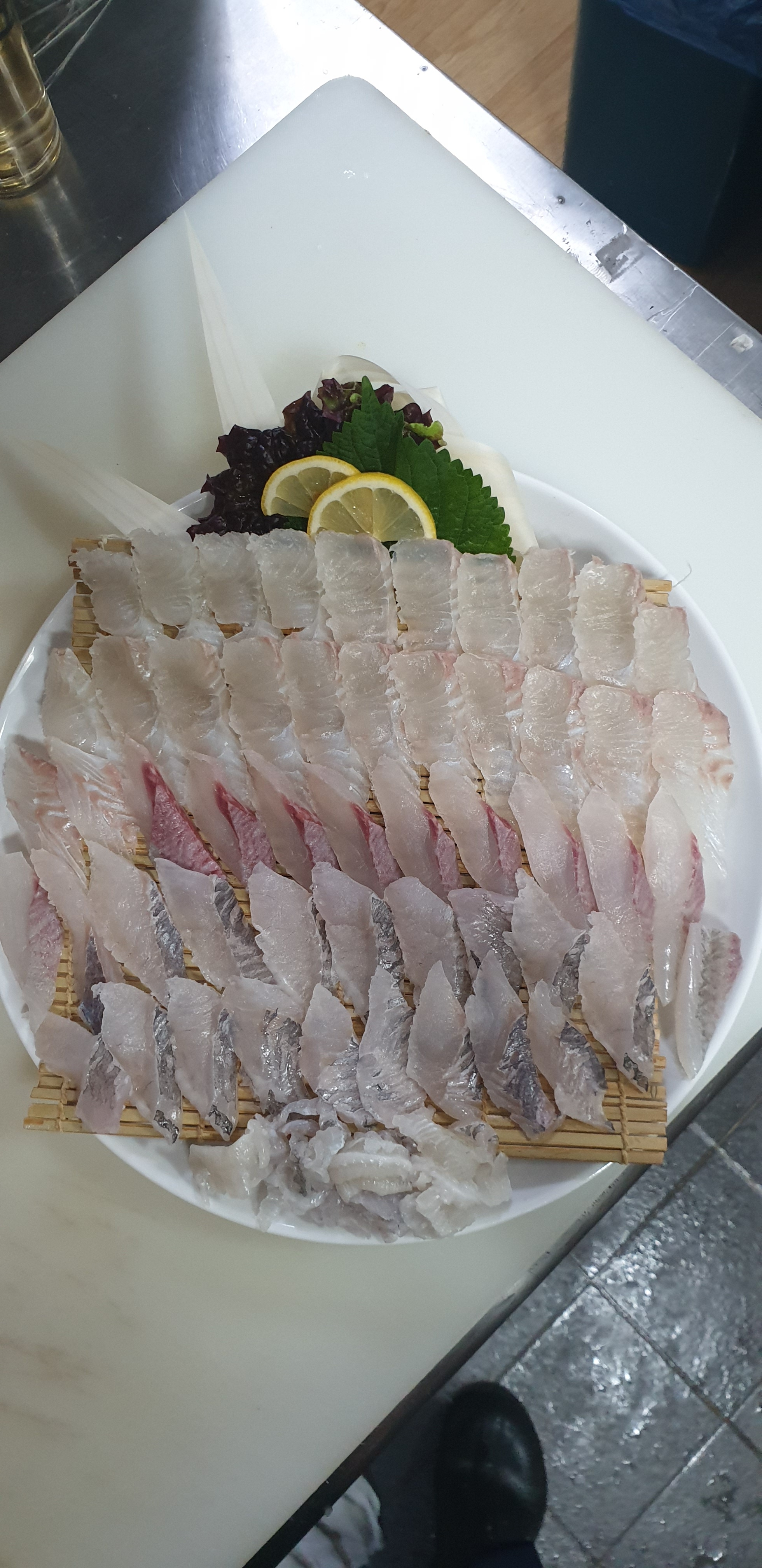 남해자연산횟집