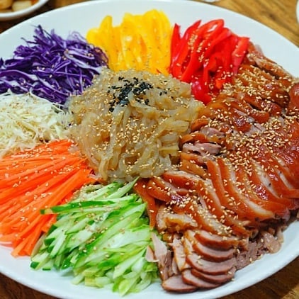 푸짐이왕족발