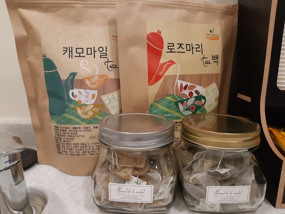 어라운드스터디카페 수원점 대표이미지