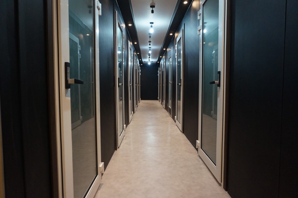 2번째 스튜디오 사진