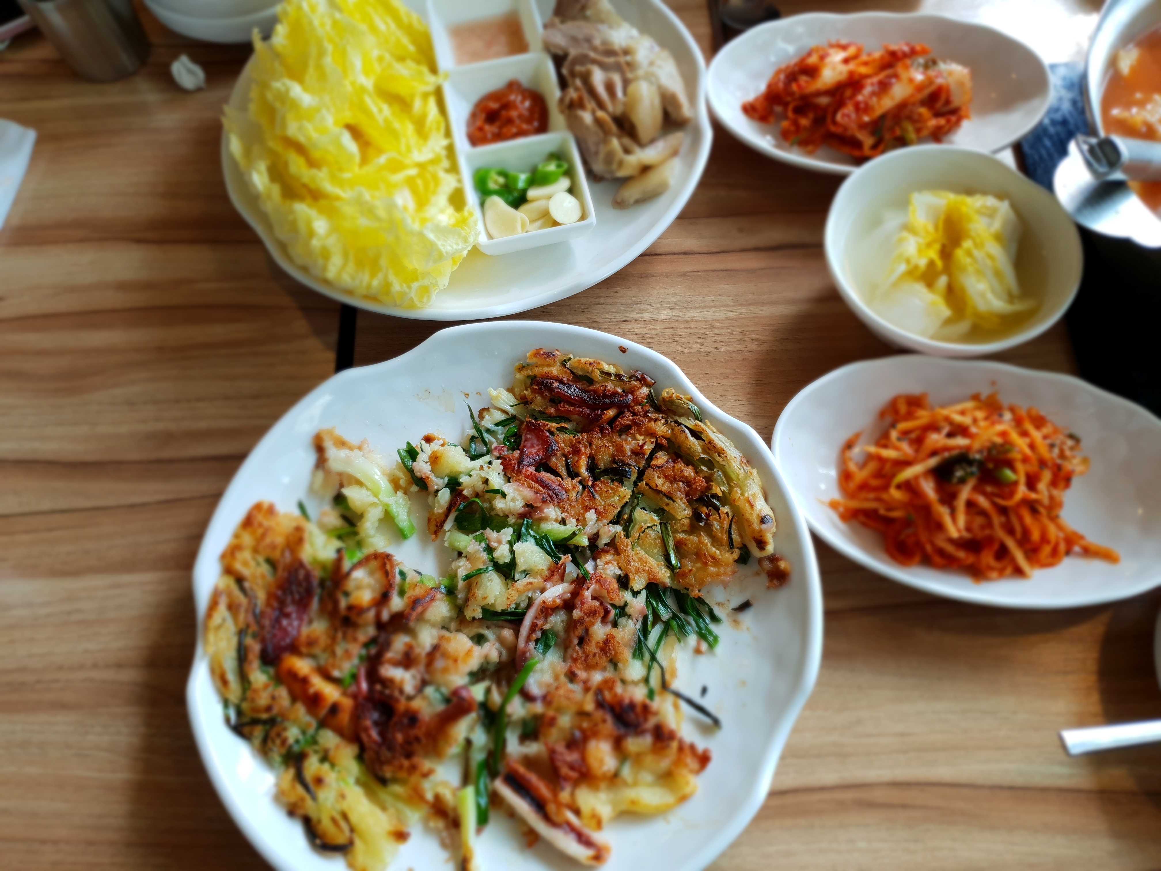 송가칼국수족발