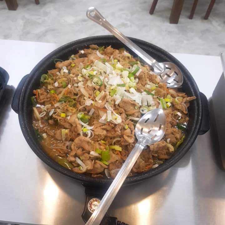 뷔페식한식당