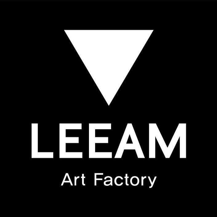 1번째 스튜디오 사진