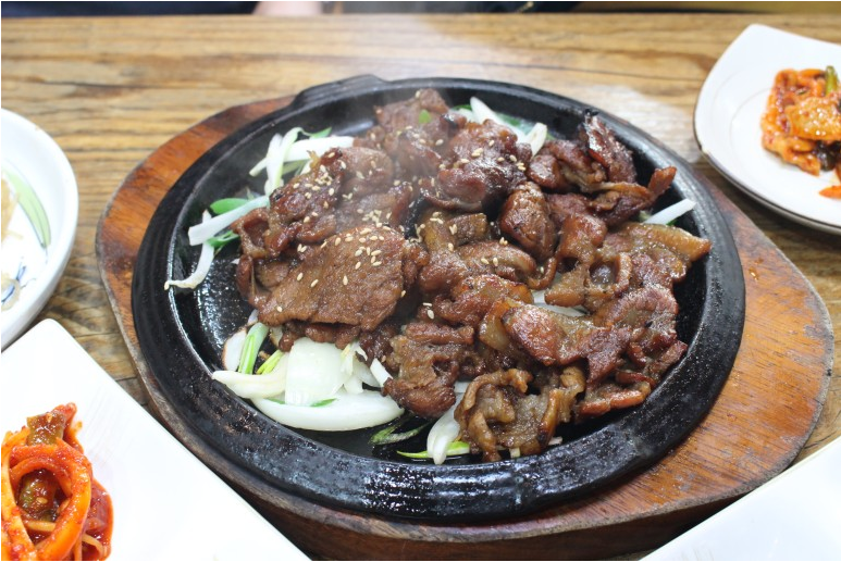 옛날초가집 전라 애견맛집