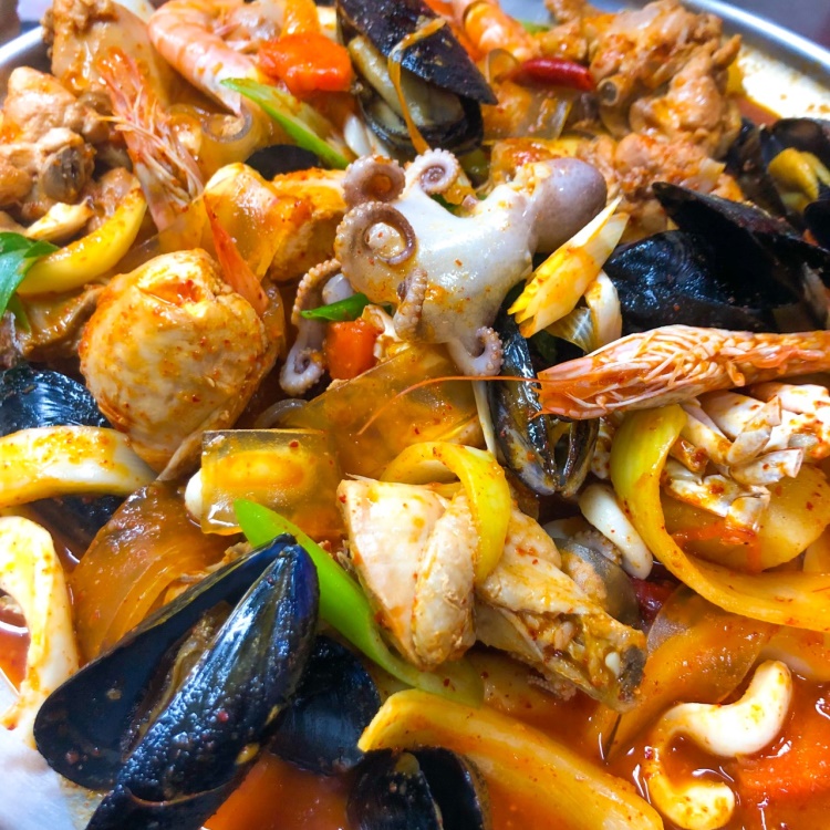 흥부찜닭 신정점