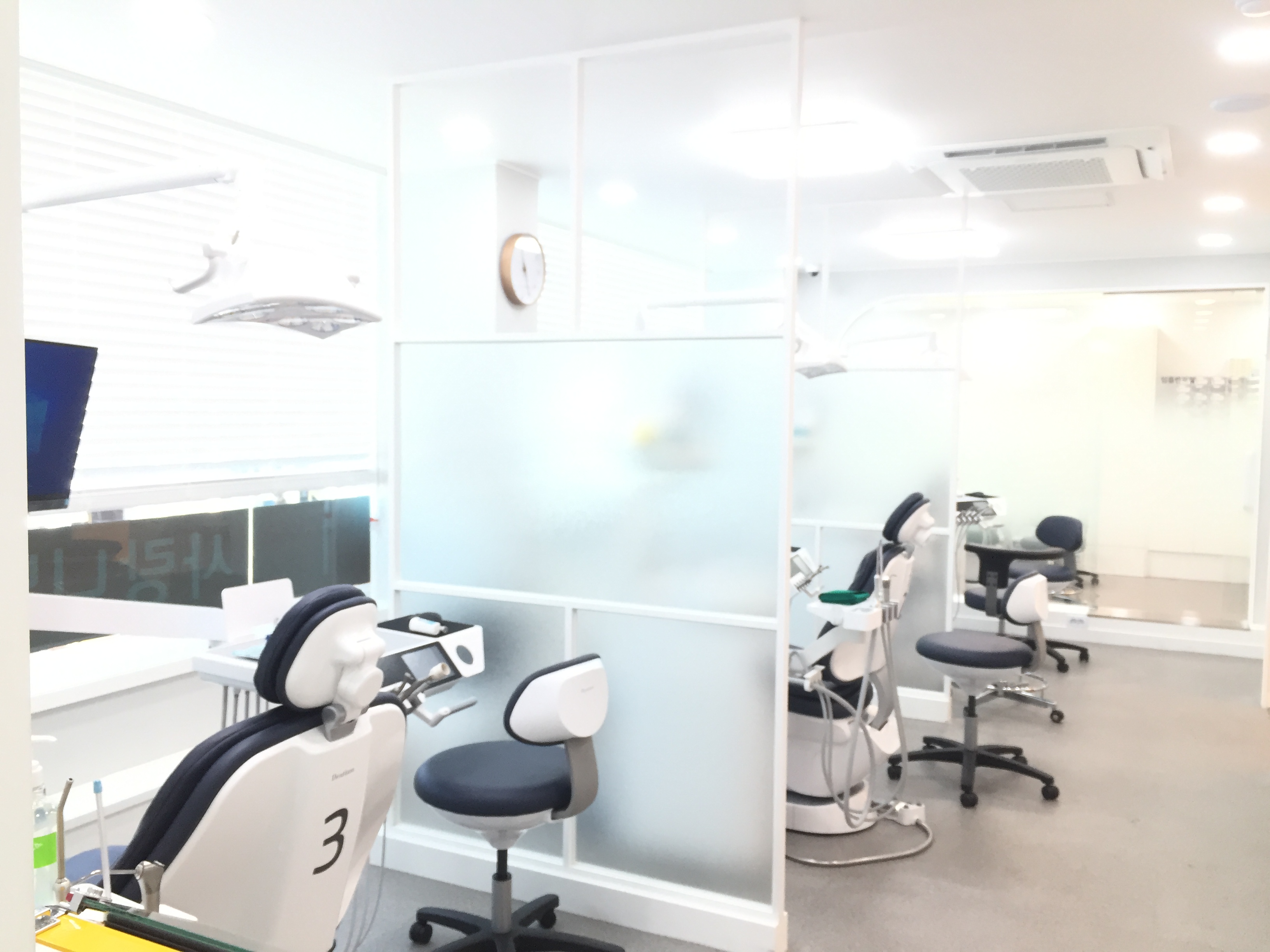 더플란트치과의원 대표 이미지