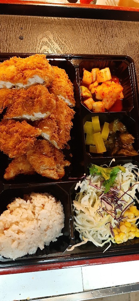 토리돈까스