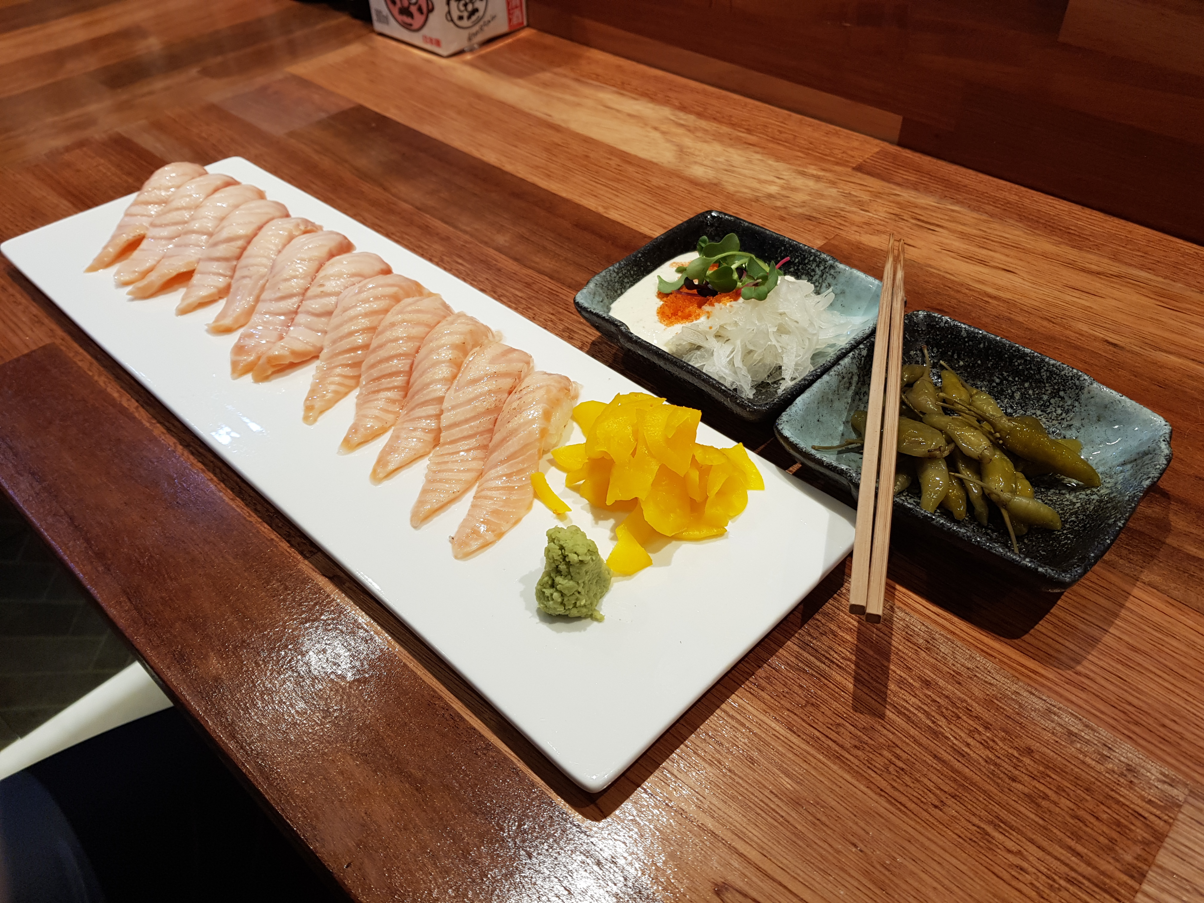 어스시앤참치