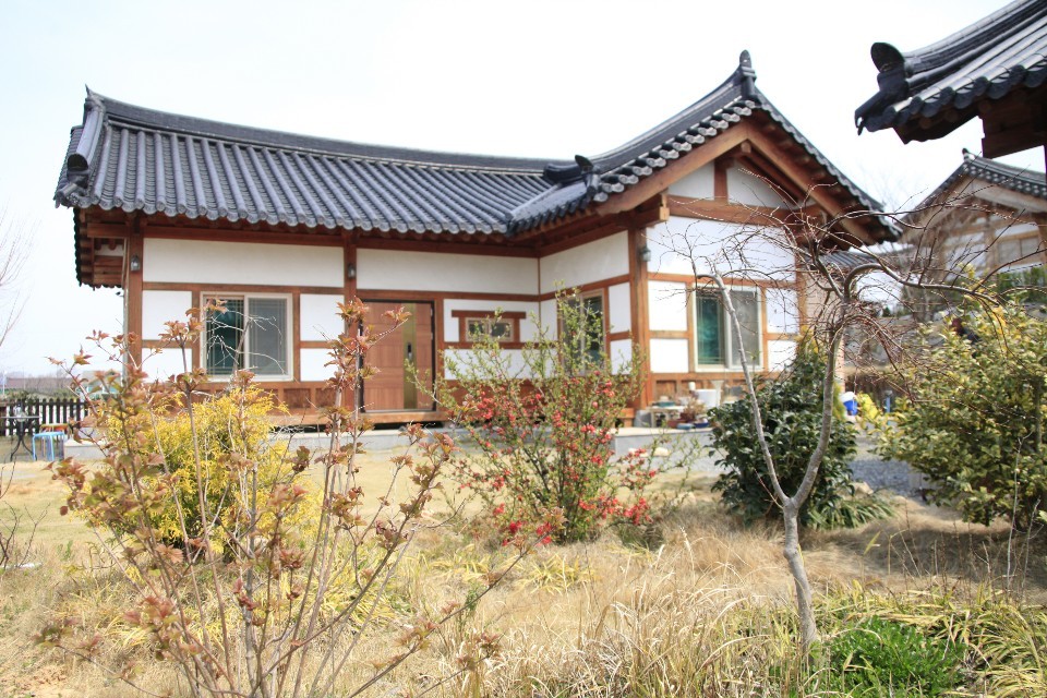 사랑채펜션