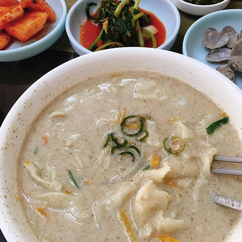 모산수제비