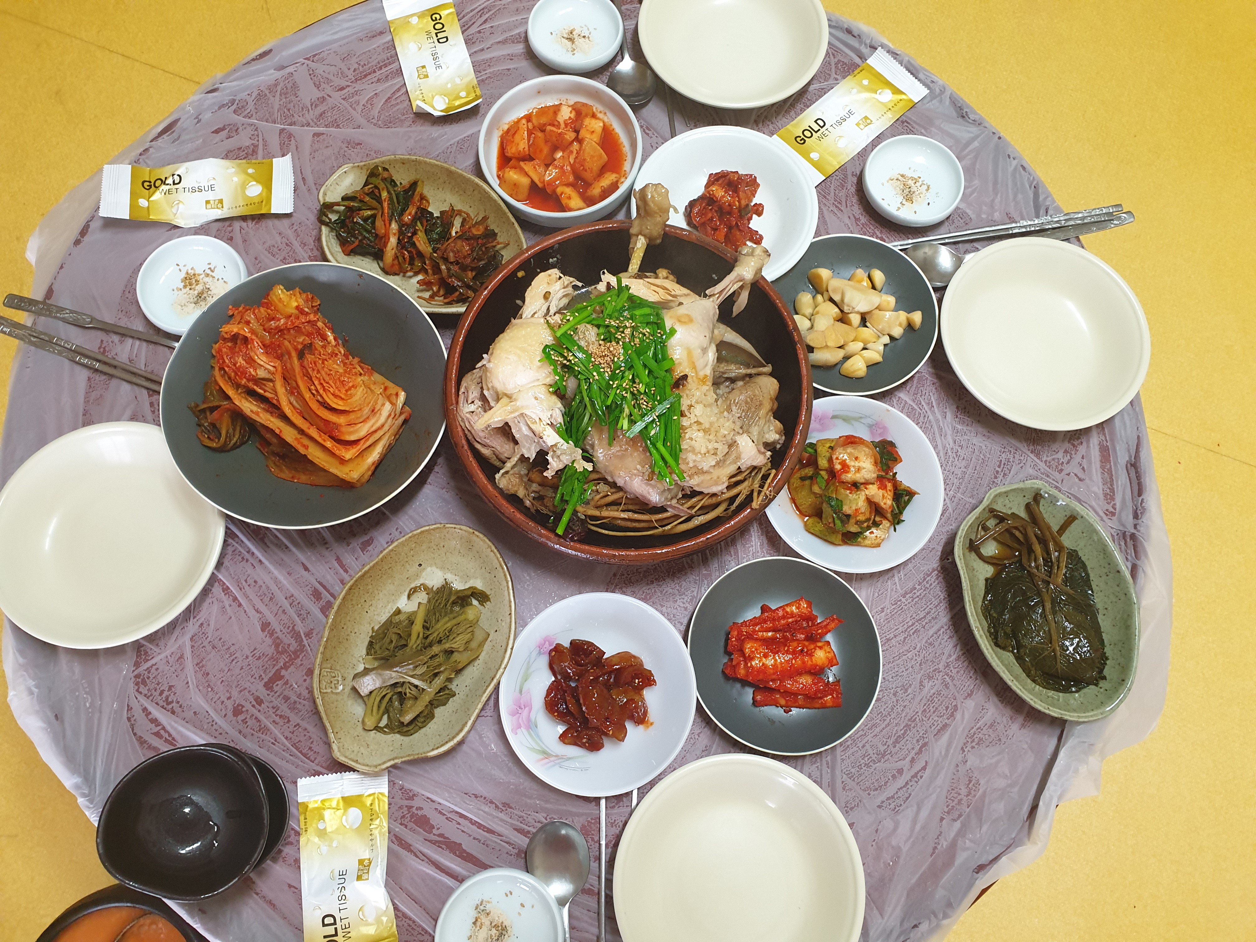 산마을민박식당