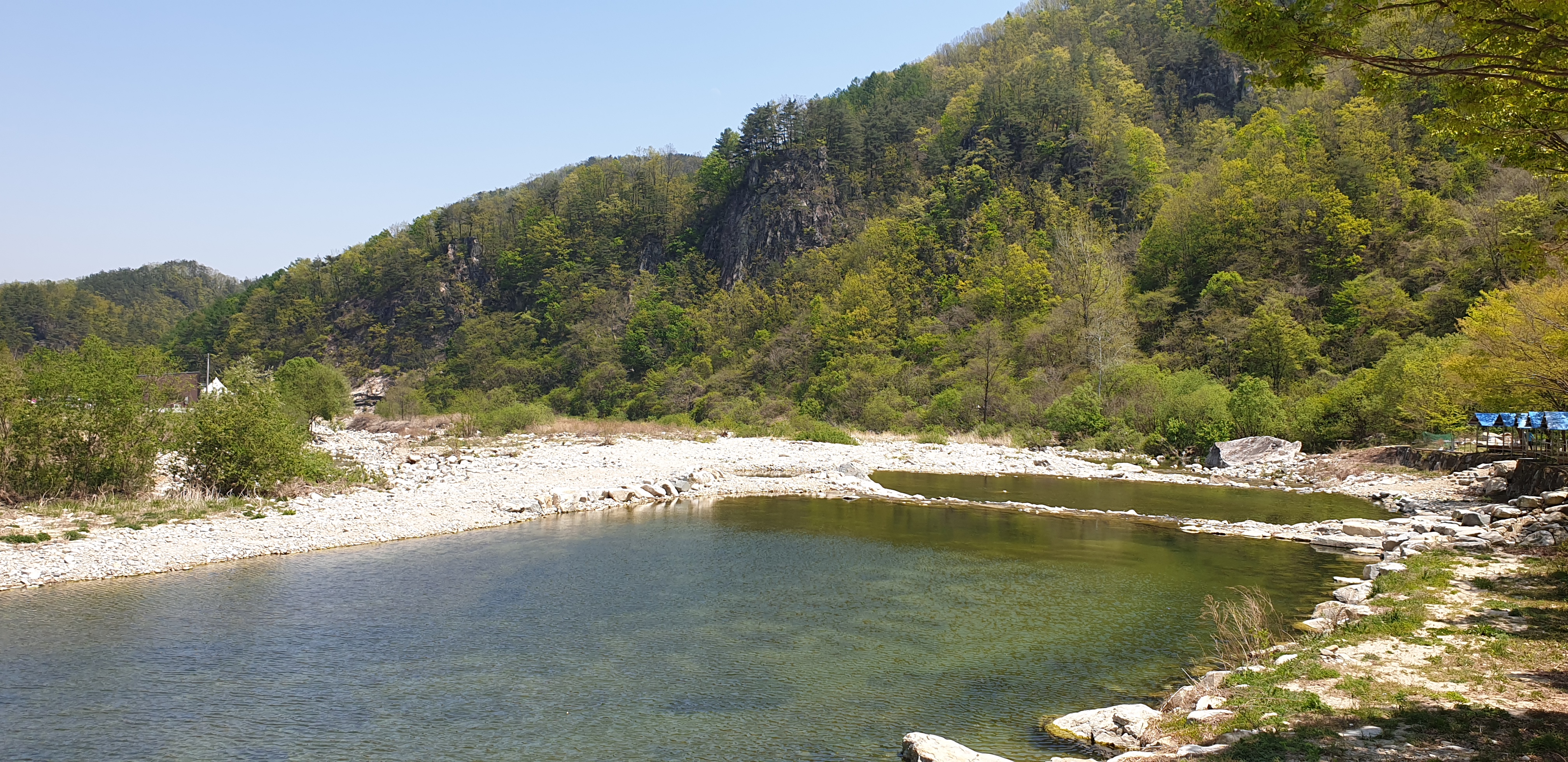 성주 산그늘펜션
