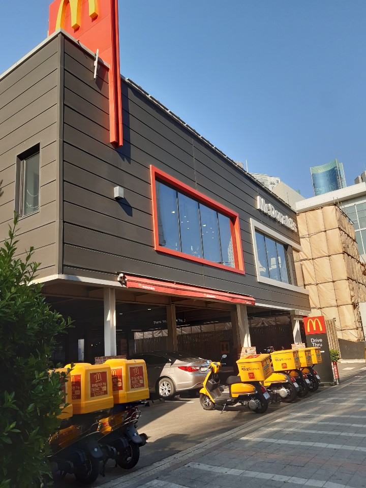 맥도날드 해운대DT점