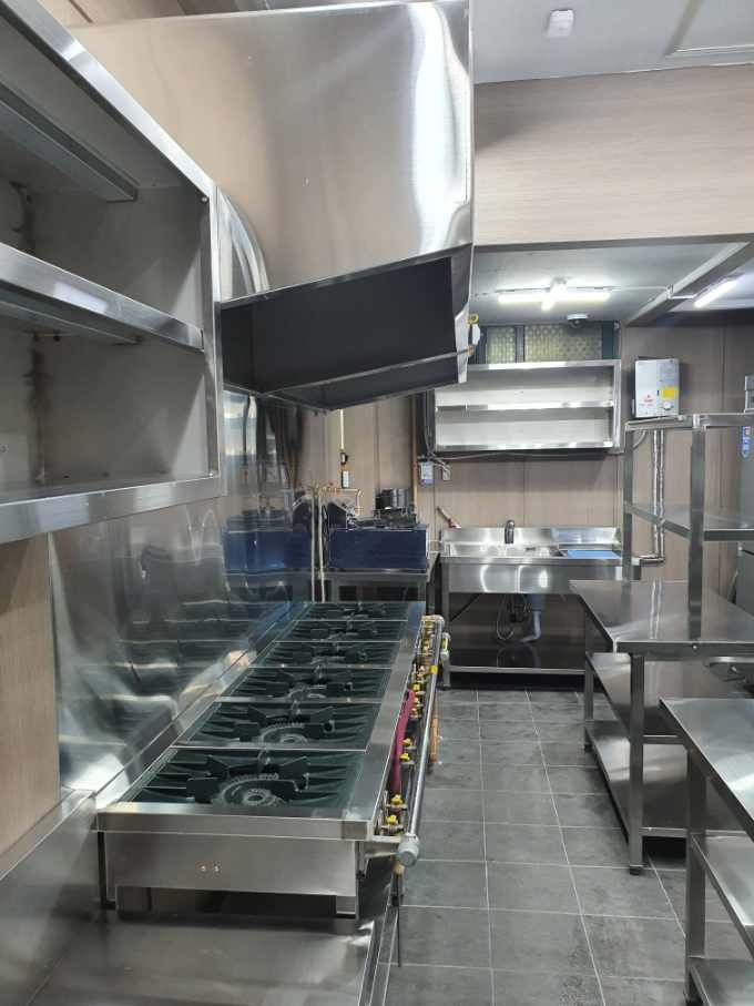 흥부찜닭 삼겹본능 공수간 성남금광점