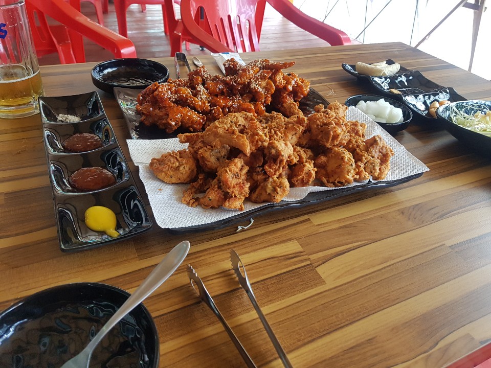 송정가마솥깨통닭