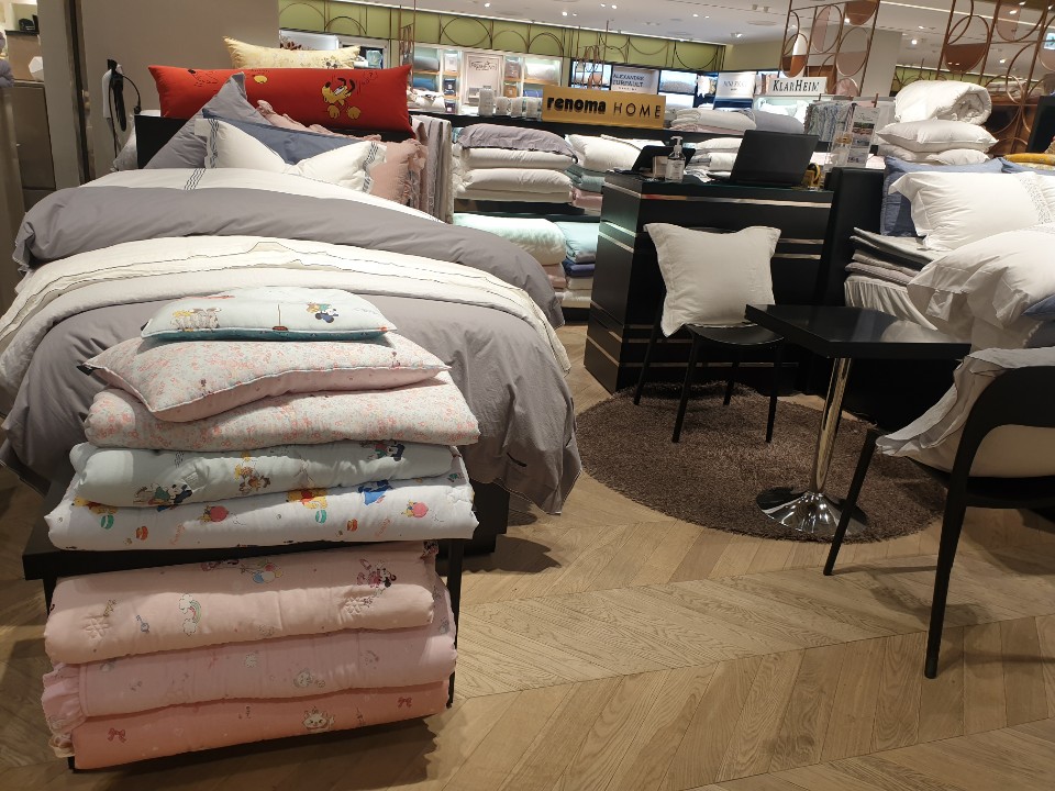 레노마홈 코지네스트 신세계백화점 본점 디 에스테이트 대표 이미지