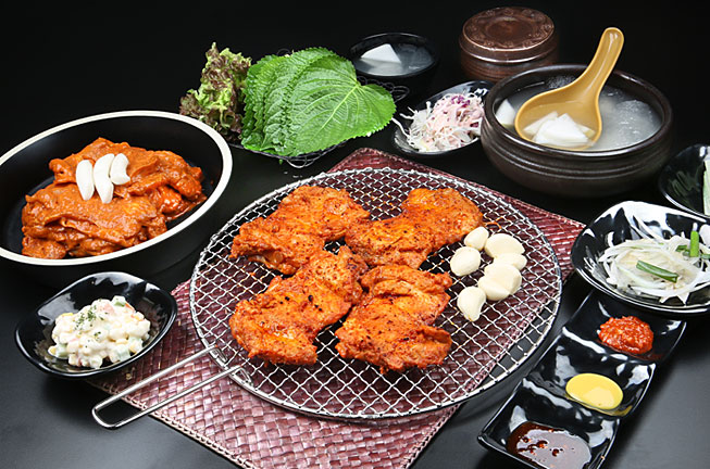 불타는숯불닭갈비