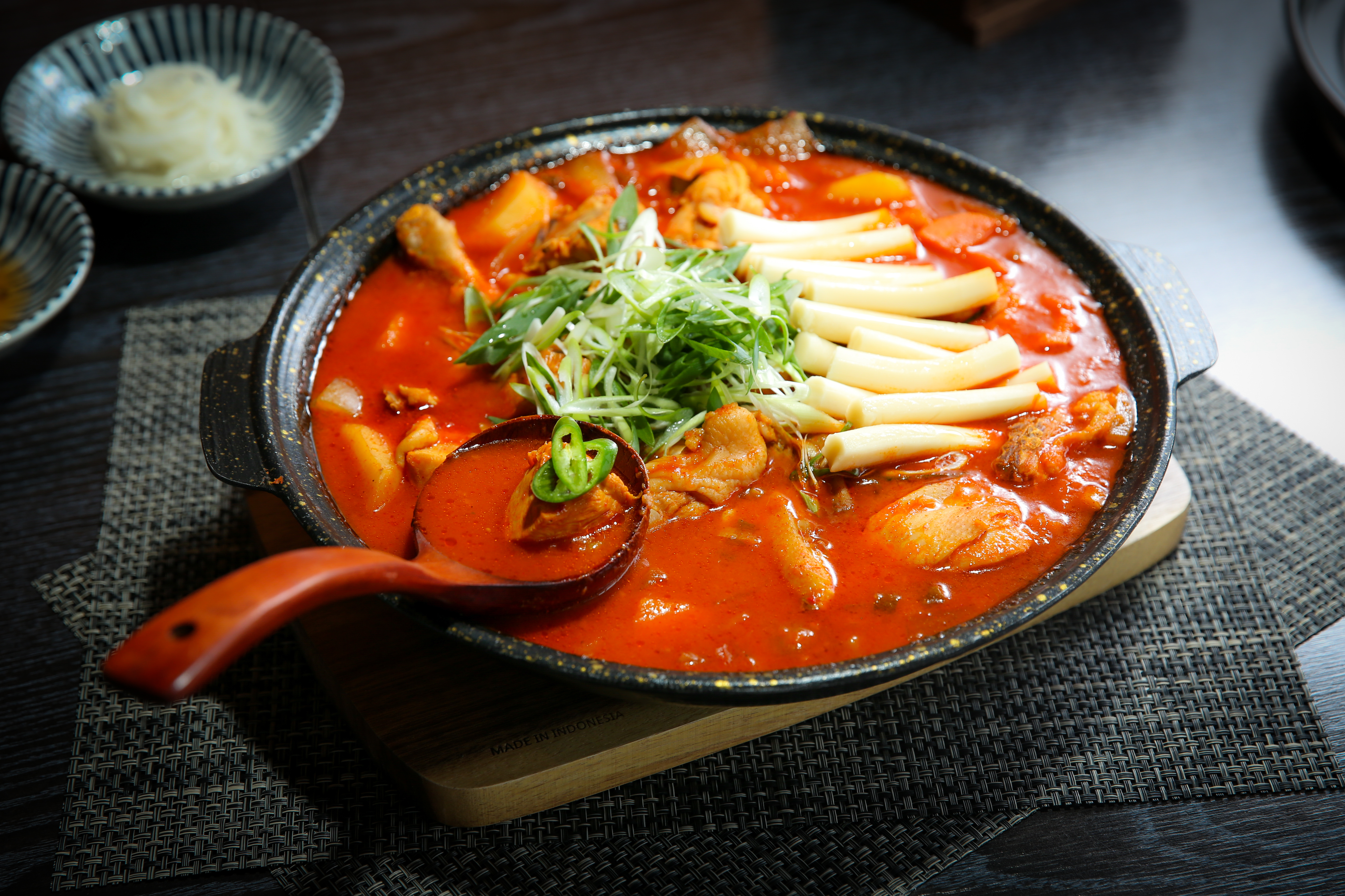고급지닭 천안본점